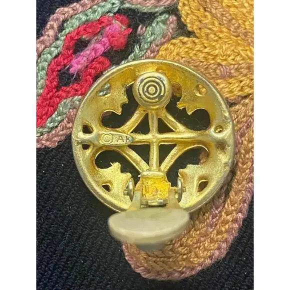 Anne Klein Vintage Decorative Clip Earrings - Picture 4 of 9